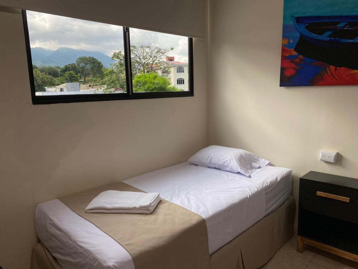Hotel La Capilla - Suites & Apartments San Benito San Salvador Eksteriør bilde